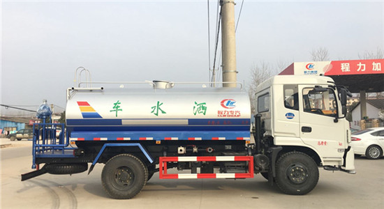 东风专底洒水车︱12方洒水车图片