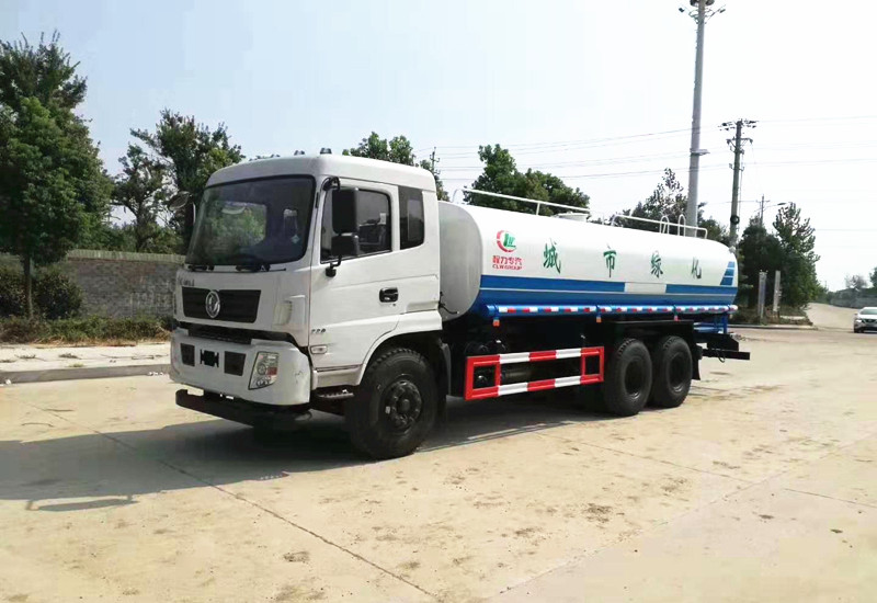 东风后双桥洒水车︱18吨洒水车图片