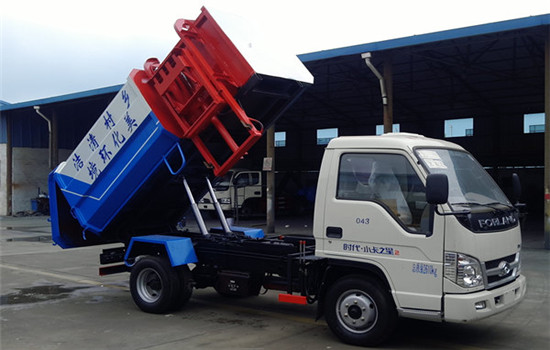 福田挂桶式垃圾车︱4吨挂桶式垃圾车