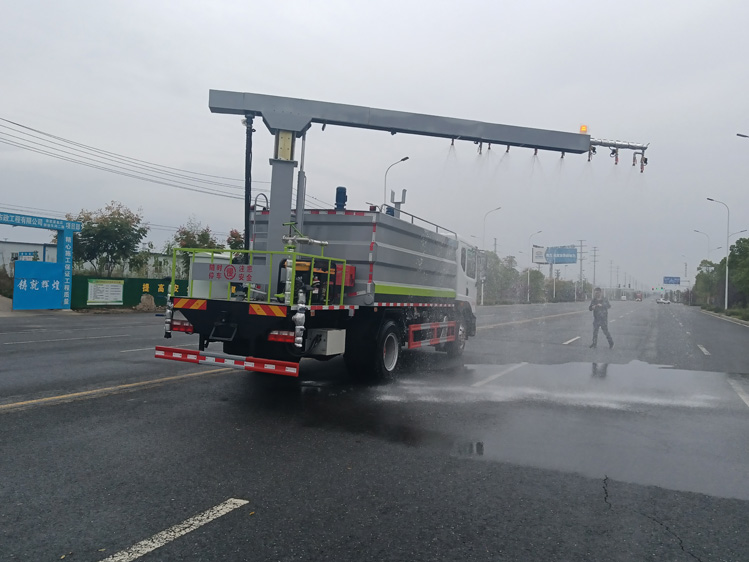 东风D9免税的铁路抑尘车--12吨降尘洒水车_吕梁煤炭抑尘剂喷洒车-降尘洒水车_装卸煤炭防尘车