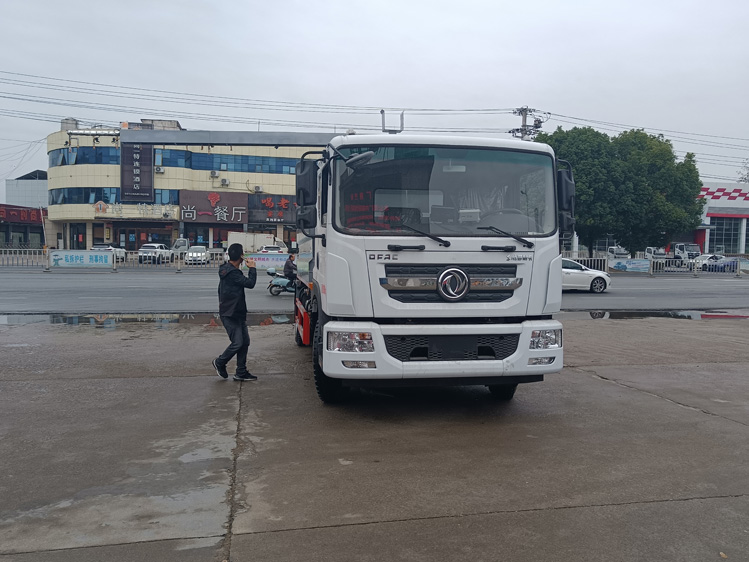 360度全景东风D9铁路抑尘车-程力CLW5180TDY6CD_大同煤场抑尘洒水车_运煤抑尘剂固化剂喷洒