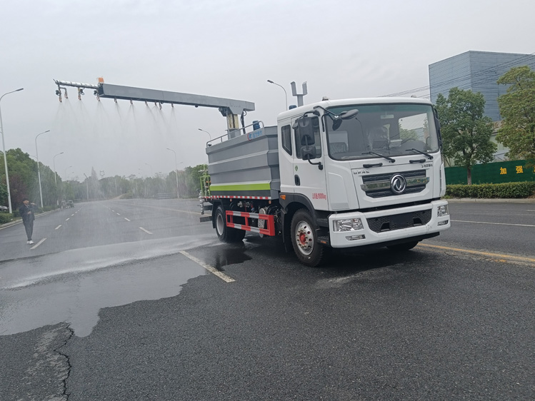 东风D9免税的铁路抑尘车--12吨降尘洒水车_太原铁路装卸煤炭防尘车_煤炭固化剂喷淋车