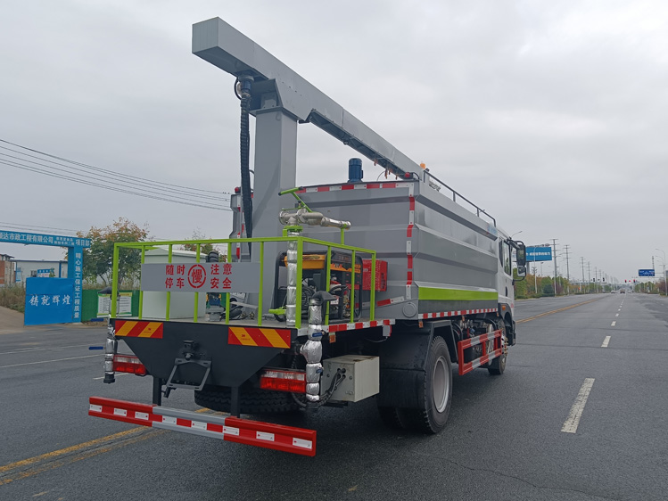 东风D9自动喷淋铁路抑尘车-12吨自动感应喷洒_大同煤场抑尘洒水车_运煤抑尘剂固化剂喷洒