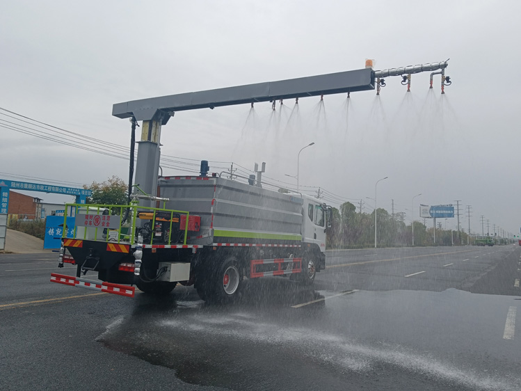 东风D9免税的铁路抑尘车--12吨降尘洒水车_忻州煤炭抑尘降霾车-铁道煤炭抑尘剂喷洒车