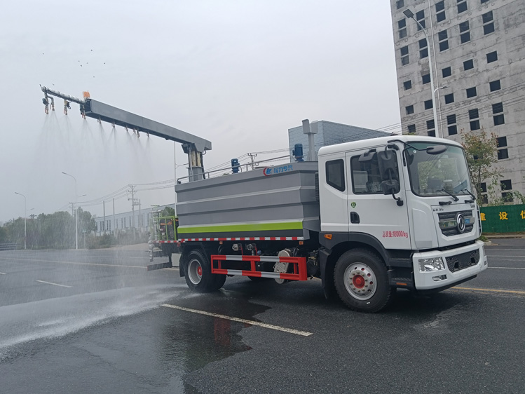 东风D9免税的铁路抑尘车--12吨降尘洒水车_陕西多功能固化剂喷洒车_煤矿货场压制降尘