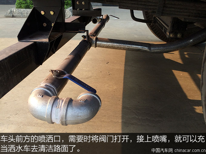 城市绿化好助手 东风153绿化喷洒车评测 上装篇 专用车
